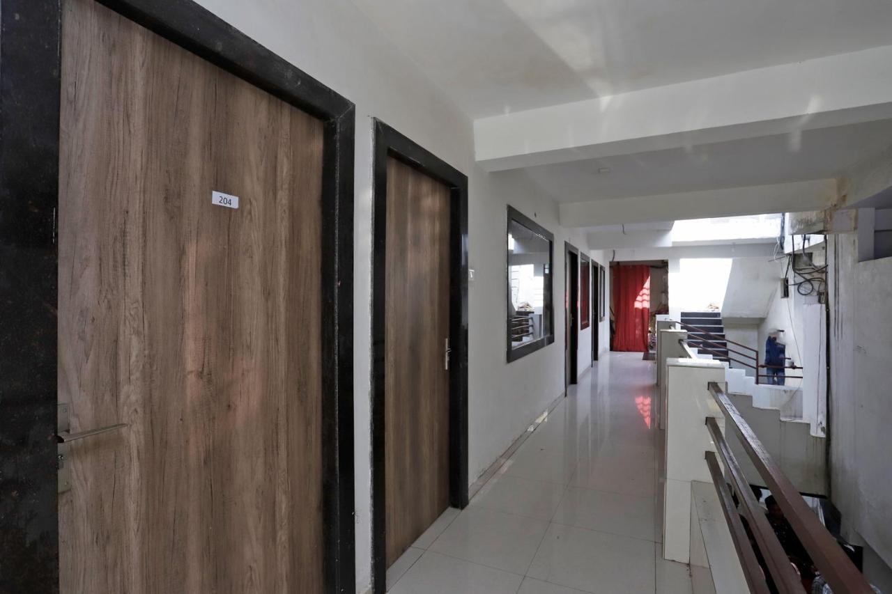 Hôtel Spot On 39940 Shree Shine à Satna Extérieur photo
